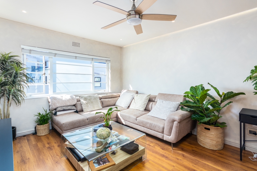 2 Bedroom Property for Sale in Green Point Western Cape